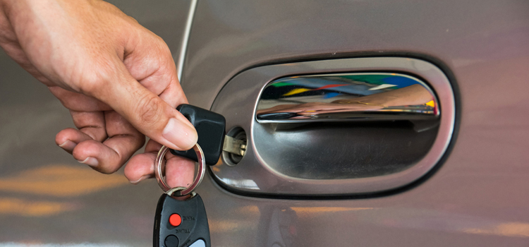 Car door lock repair in Casa de Oro-Mount Helix
